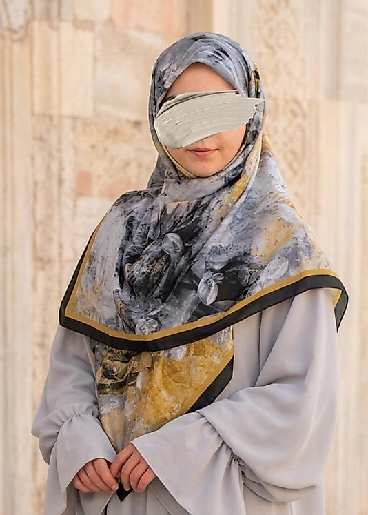 Âlâ Desen B.B. Eşarp-Siyah