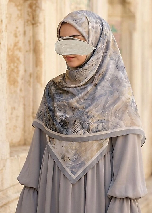 Âlâ Desen B.B. Eşarp-Gümüş