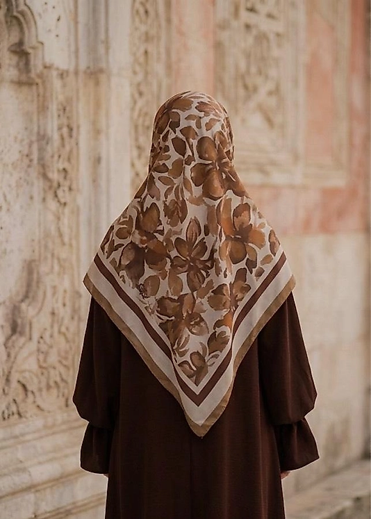 Nazenin Desen Büyük Boy Eşarp-Kahve